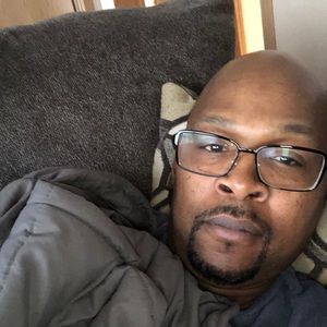 Meet your Posher, Lavell